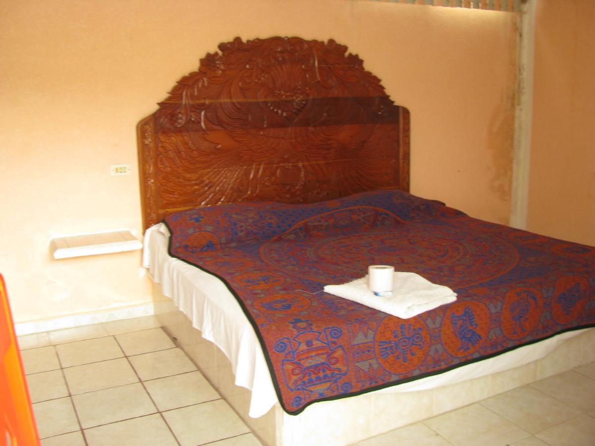 Hotel Posada Escárcega Esterno foto