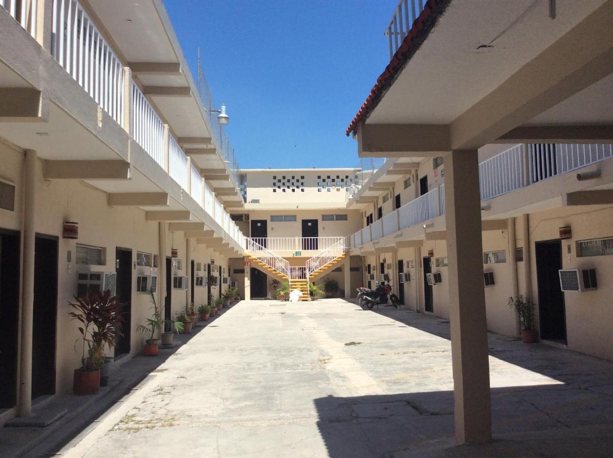 Hotel Posada Escárcega Esterno foto