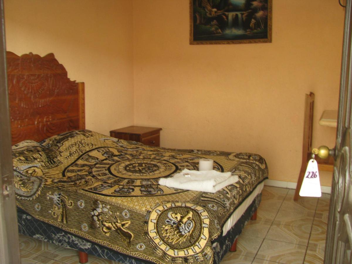 Hotel Posada Escárcega Esterno foto